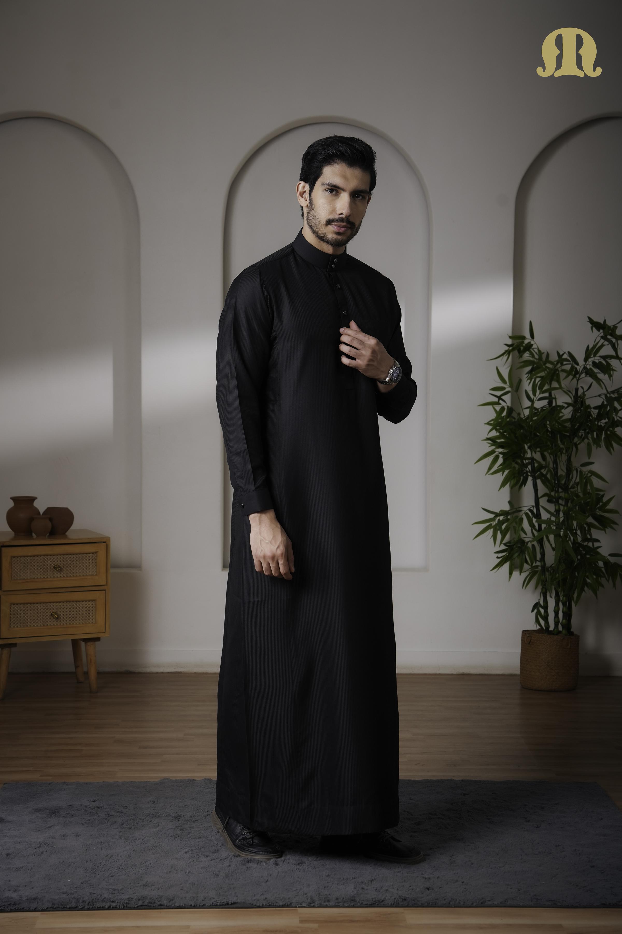 OZ Premium Saudi Striped White Thobe Mens